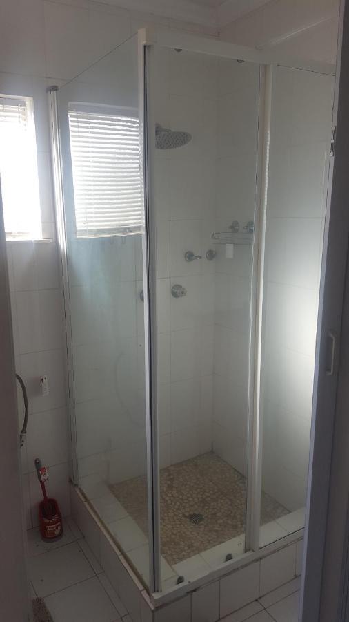 House, Cottage And Contractors Manor Meyerton Екстер'єр фото