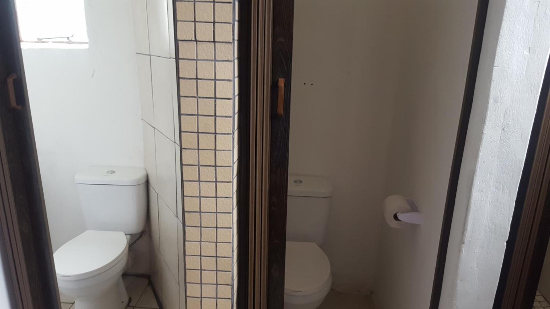House, Cottage And Contractors Manor Meyerton Номер фото